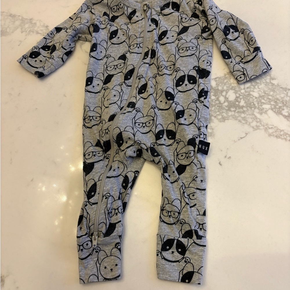 Huxbaby Black and Gray Animal Print Footie